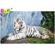 Load image into Gallery viewer, Snow Tiger - DIY 5D Full Diamond Painting
