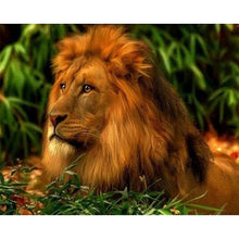 Load image into Gallery viewer, Beauty Lion - DIY 5D Full Diamond Painting
